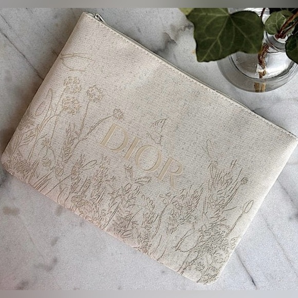 DIOR BEAUTE POUCH - NIB - Picture 7 of 12